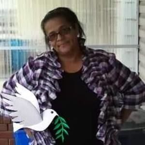 Meet your Posher, Evelyn